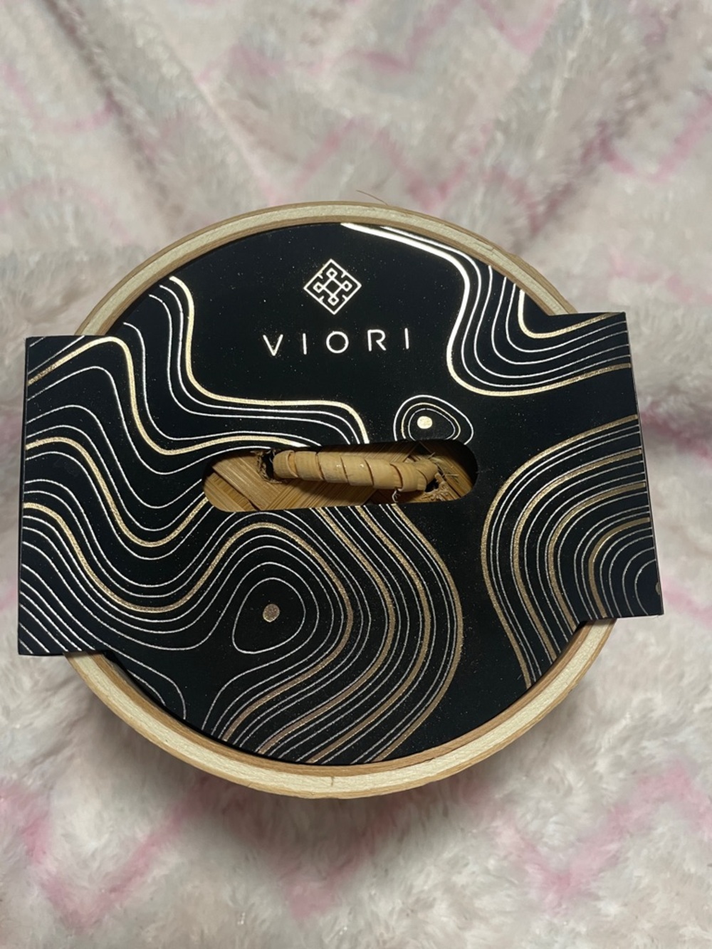 Viori "Hidden Waterfall"  Shampoo, Conditioner Bar & Bamboo Holder bundle set - Picture 5 of 6